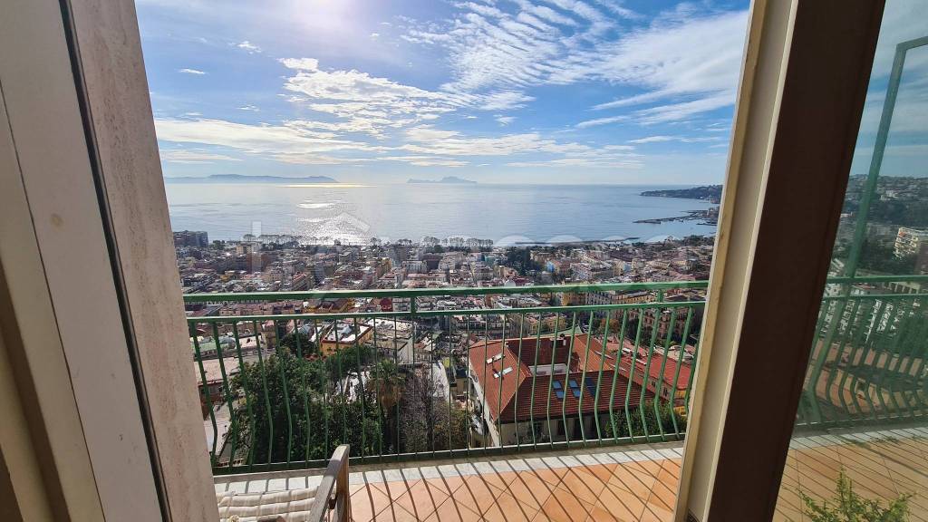 appartamento in vendita a Napoli in zona Vomero