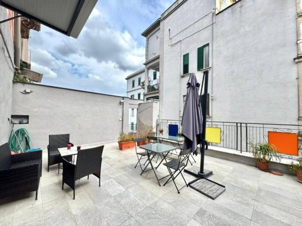 appartamento in vendita a Napoli in zona Stella