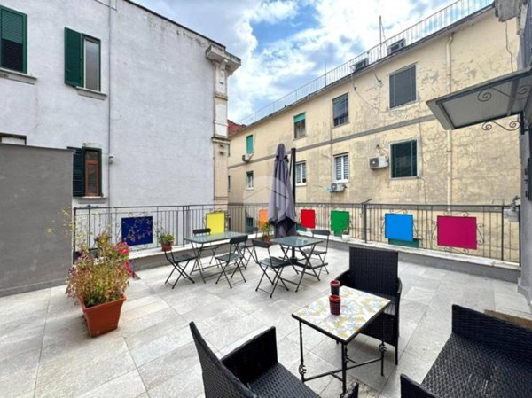 appartamento in vendita a Napoli in zona Stella