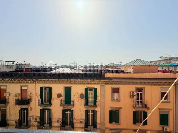 appartamento in vendita a Napoli in zona Vicaria