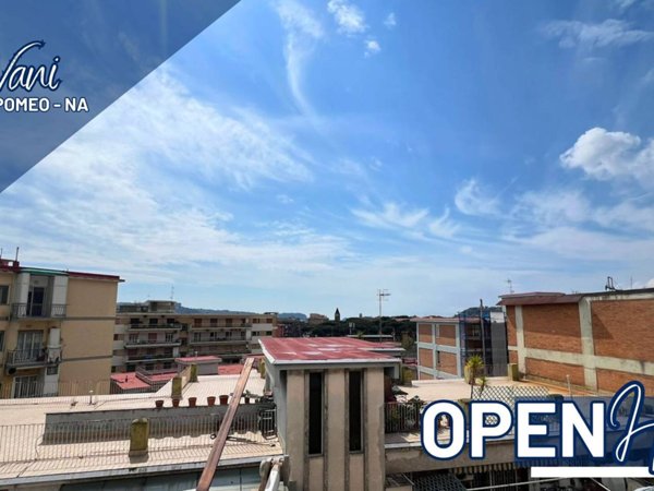 appartamento in vendita a Napoli in zona Soccavo