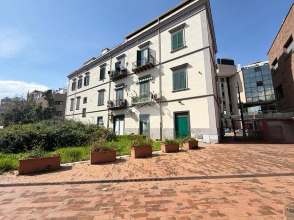 appartamento in vendita a Napoli in zona Poggioreale