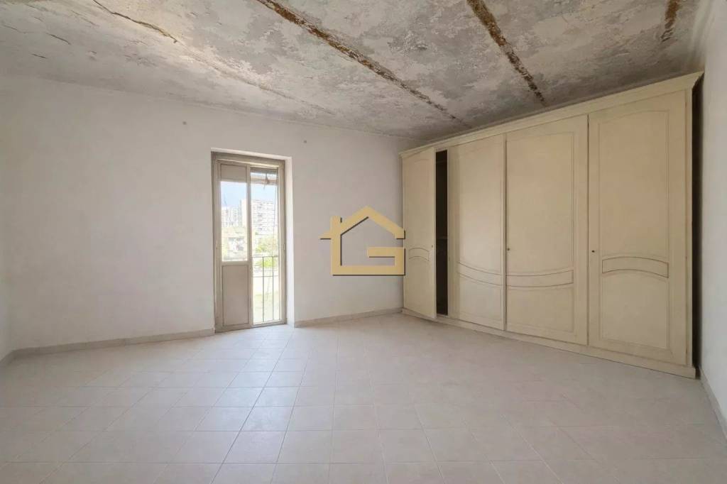 appartamento in vendita a Napoli in zona Miano