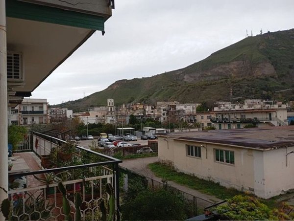 appartamento in vendita a Napoli in zona Soccavo