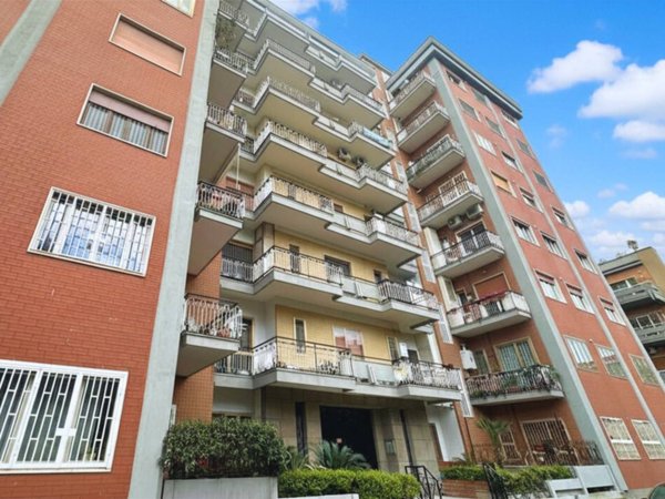 appartamento in vendita a Napoli in zona Arenella