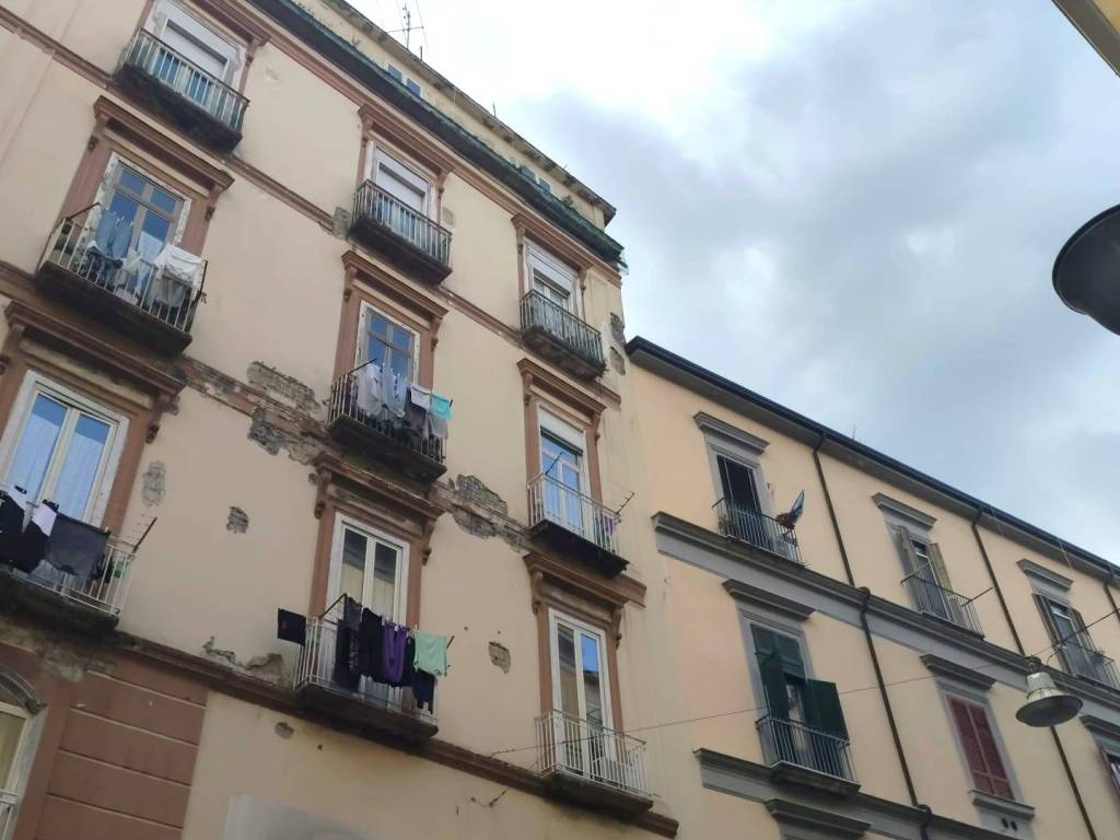 appartamento in vendita a Napoli in zona Avvocata