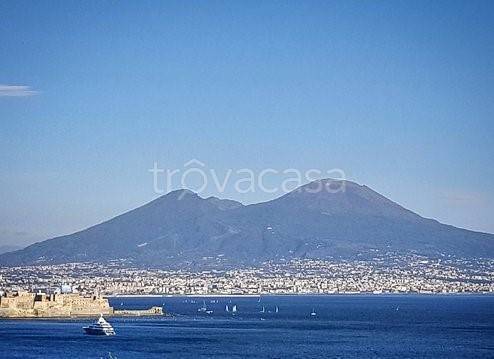 appartamento in vendita a Napoli in zona Posillipo