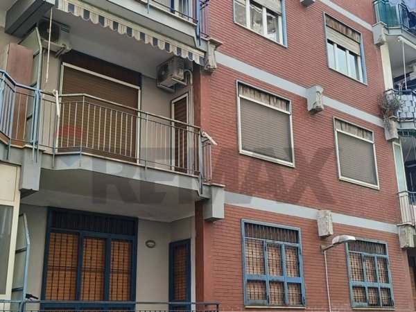appartamento in vendita a Napoli in zona Pianura