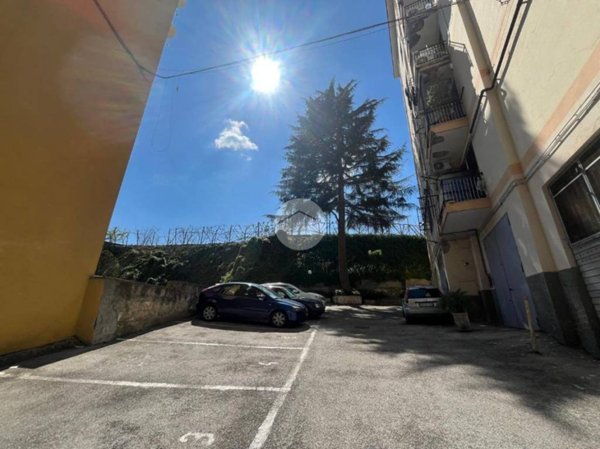 appartamento in vendita a Napoli in zona Chiaiano