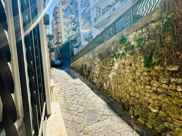 appartamento in vendita a Napoli in zona Vomero