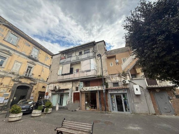 appartamento in vendita a Napoli in zona Barra
