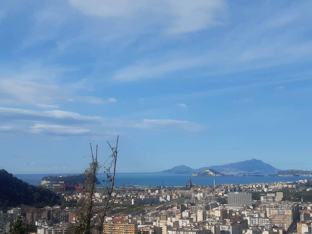 appartamento in vendita a Napoli in zona Posillipo