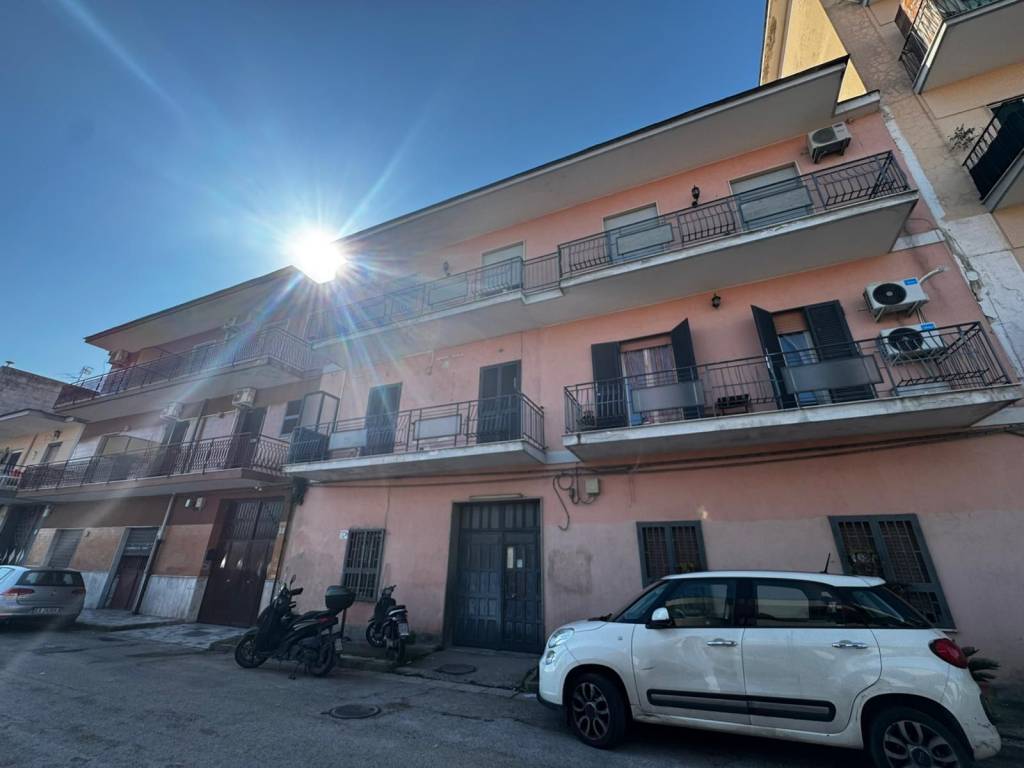 appartamento in vendita a Napoli in zona Scampia