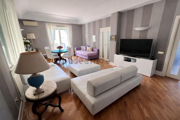 appartamento in vendita a Napoli in zona Vomero