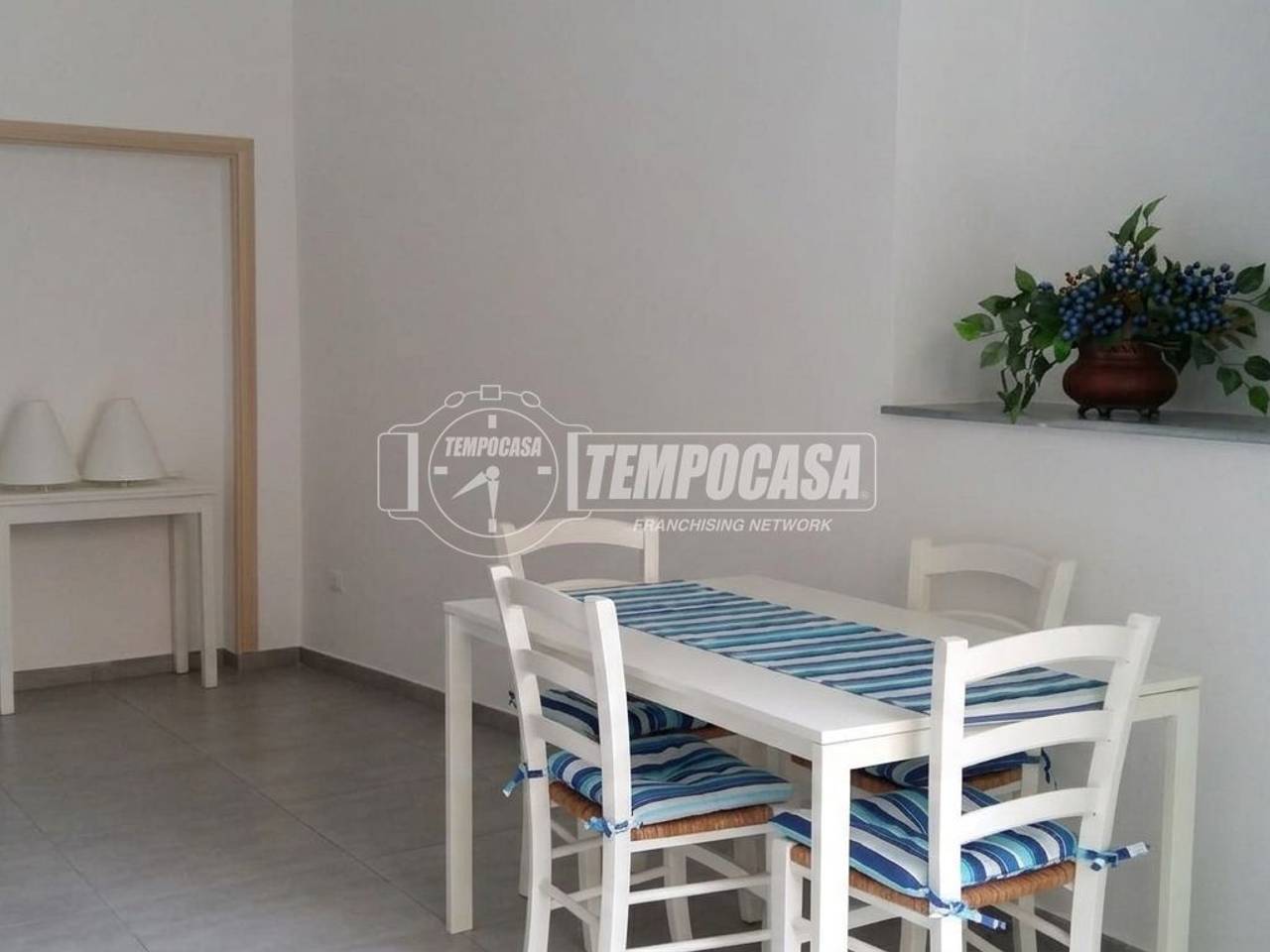 appartamento in vendita a Napoli in zona Stella