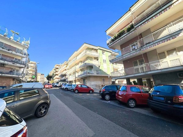 appartamento in vendita a Napoli in zona Capodimonte / Colli Aminei