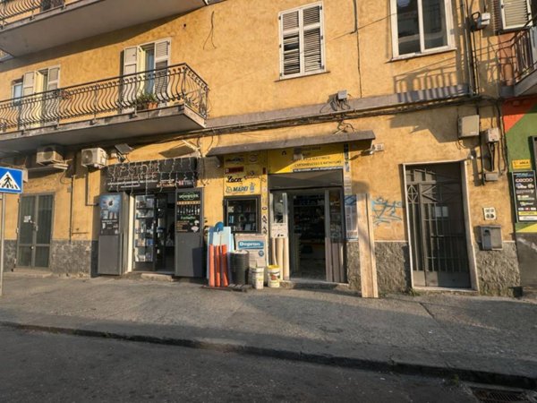 negozio in vendita a Napoli