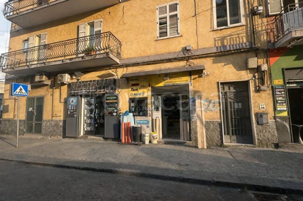 negozio in vendita a Napoli