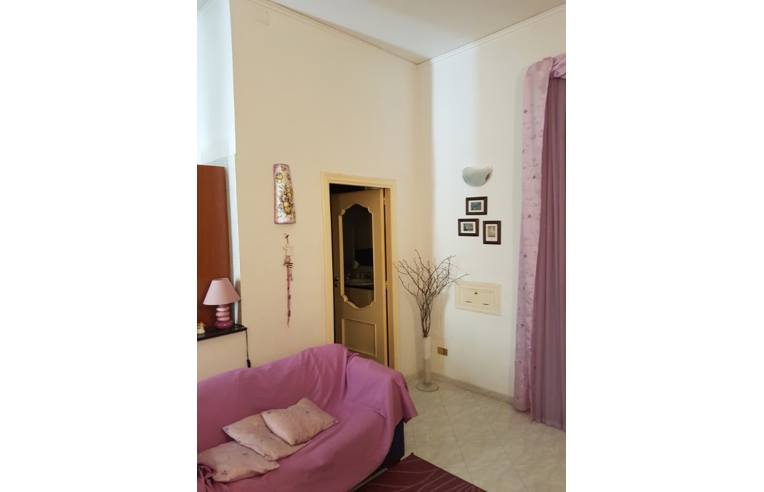 appartamento in vendita a Napoli in zona San Lorenzo