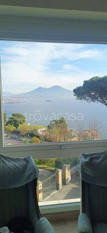 appartamento in vendita a Napoli in zona Posillipo