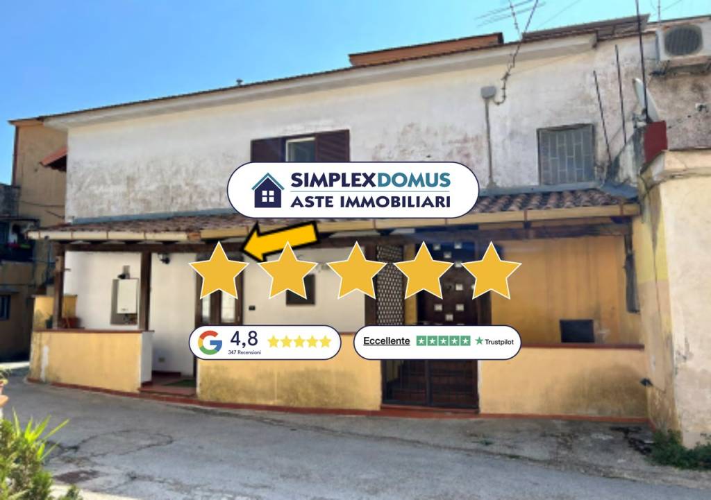 appartamento in vendita a Napoli in zona Camaldoli