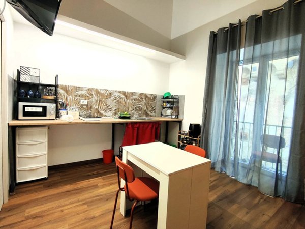 appartamento in vendita a Napoli in zona San Lorenzo