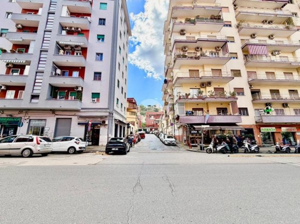 appartamento in vendita a Napoli in zona Fuorigrotta