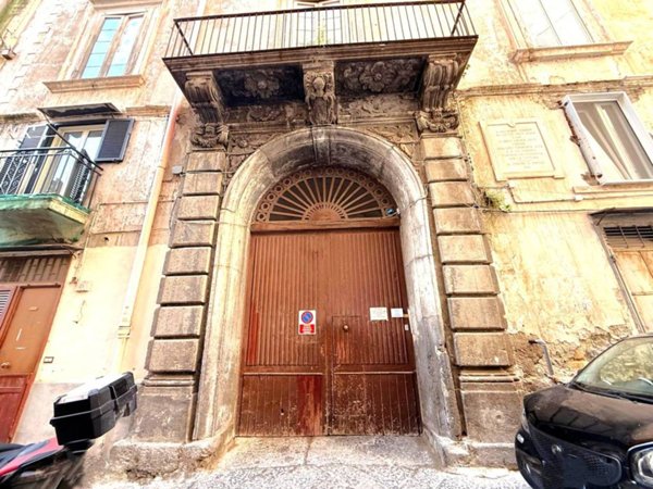 appartamento in vendita a Napoli