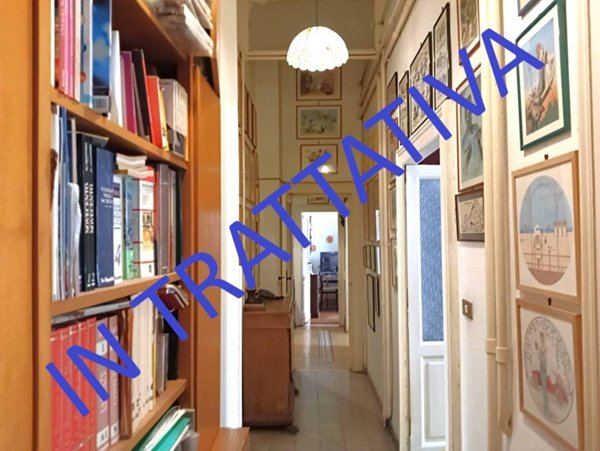 appartamento in vendita a Napoli in zona Arenella