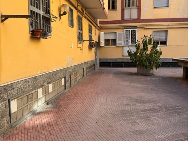 appartamento in vendita a Napoli in zona Capodichino