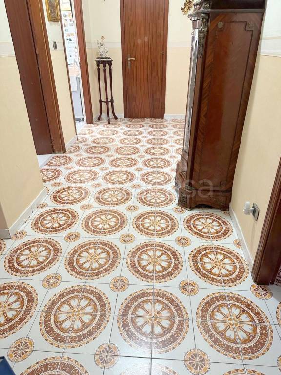 appartamento in vendita a Napoli in zona Pianura