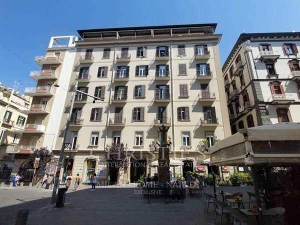 appartamento in vendita a Napoli in zona Vomero