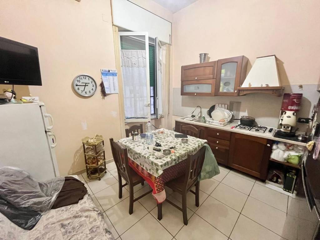 appartamento in vendita a Napoli in zona Pendino / San Giuseppe