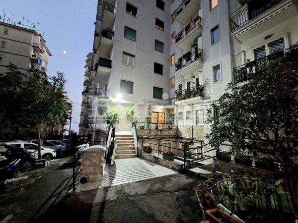 appartamento in vendita a Napoli in zona Vomero