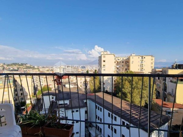 appartamento in vendita a Napoli in zona Stella
