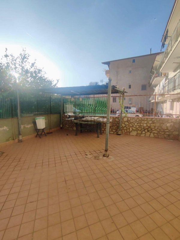 appartamento in vendita a Napoli in zona Pianura