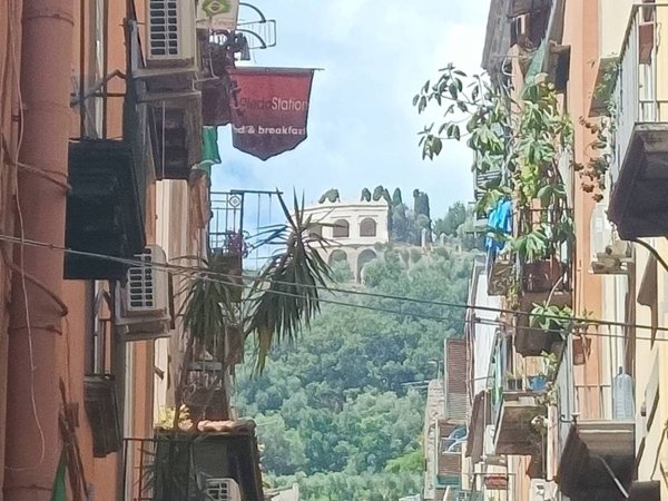 appartamento in vendita a Napoli in zona Montecalvario