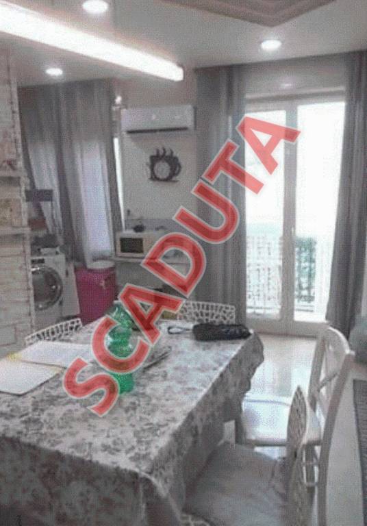 appartamento in vendita a Napoli in zona Fuorigrotta