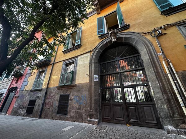 appartamento in vendita a Napoli