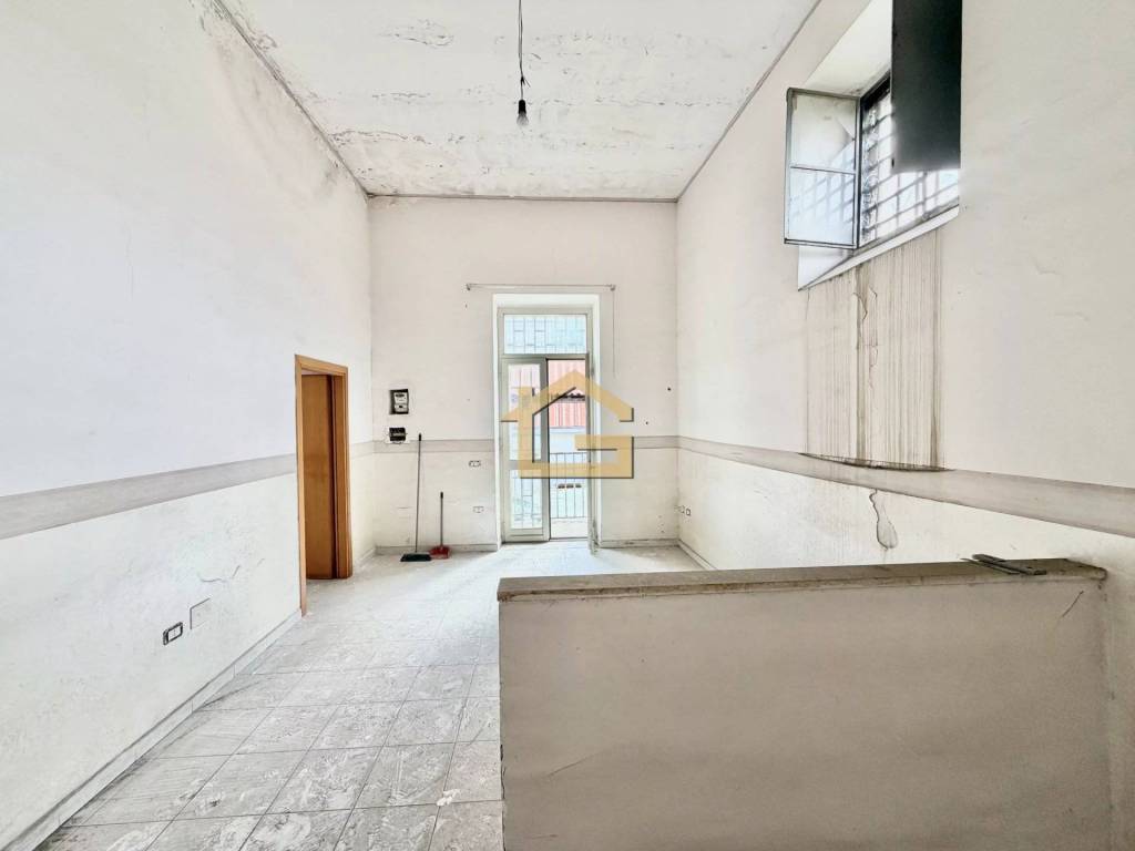 appartamento in vendita a Napoli in zona Miano