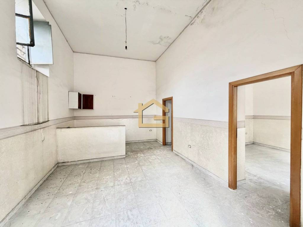 appartamento in vendita a Napoli in zona Miano