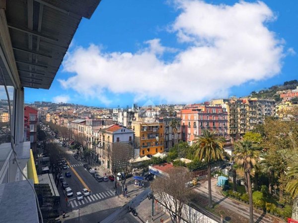 appartamento in vendita a Napoli in zona San Lorenzo