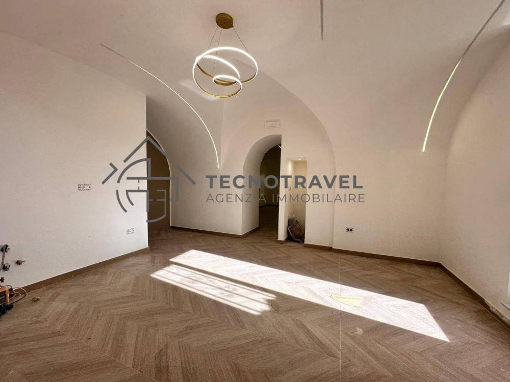 appartamento in vendita a Napoli in zona Posillipo