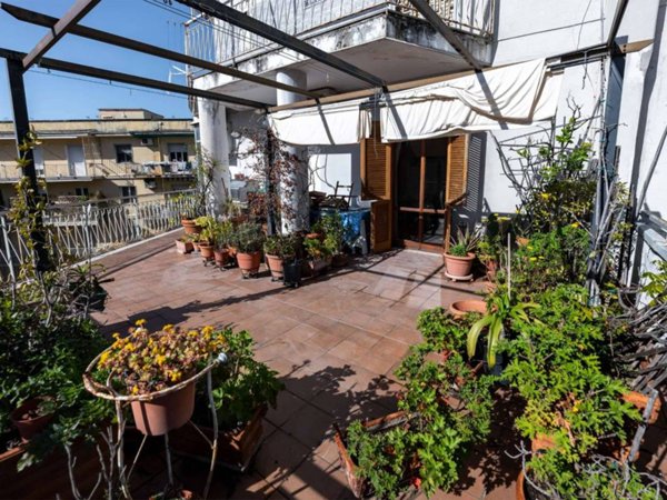 appartamento in vendita a Napoli in zona Vomero