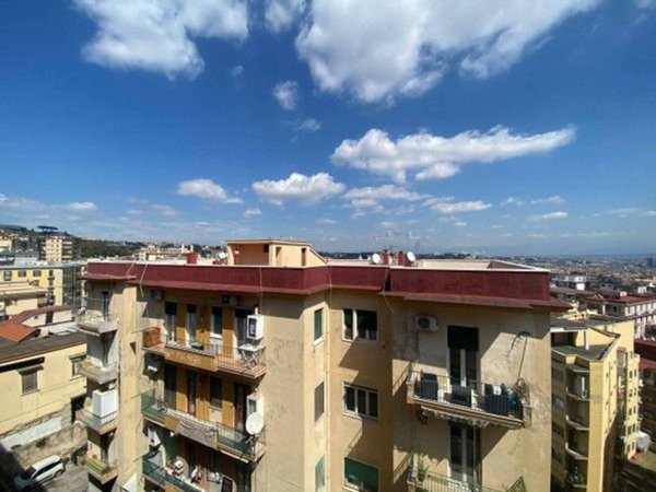 appartamento in vendita a Napoli in zona Arenella