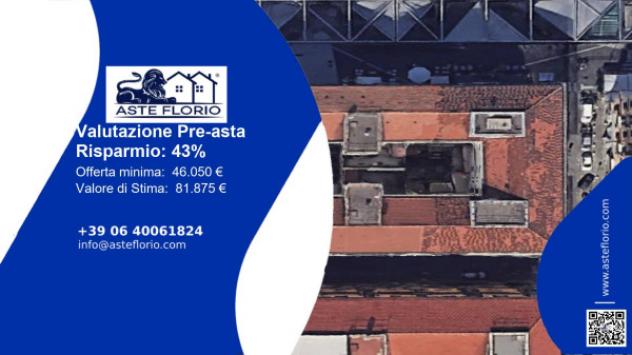 locale commerciale in vendita a Napoli in zona Pendino / San Giuseppe