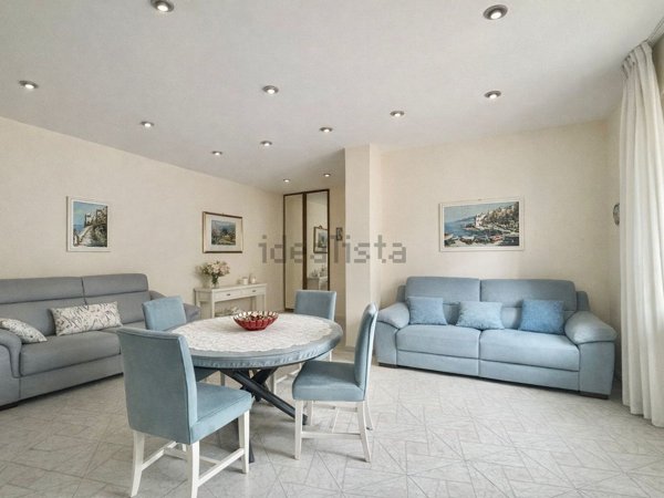 appartamento in vendita a Napoli in zona Camaldoli