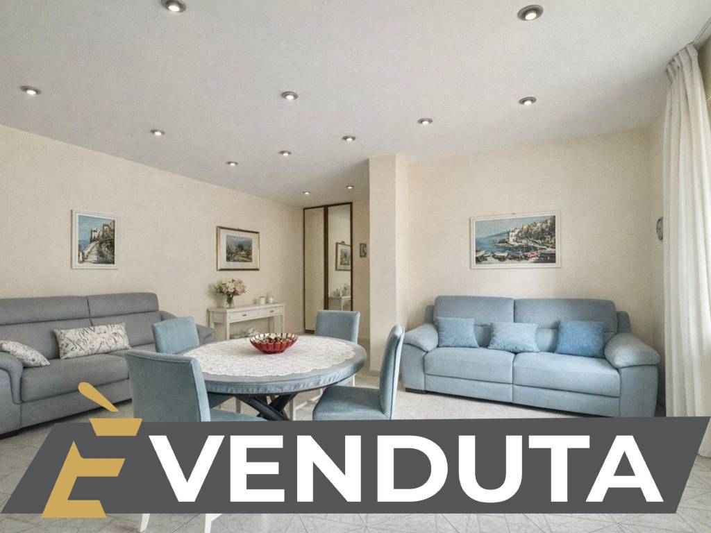 appartamento in vendita a Napoli in zona Camaldoli