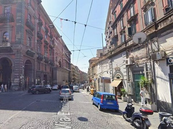 appartamento in vendita a Napoli in zona San Lorenzo