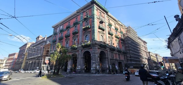 appartamento in vendita a Napoli in zona San Lorenzo